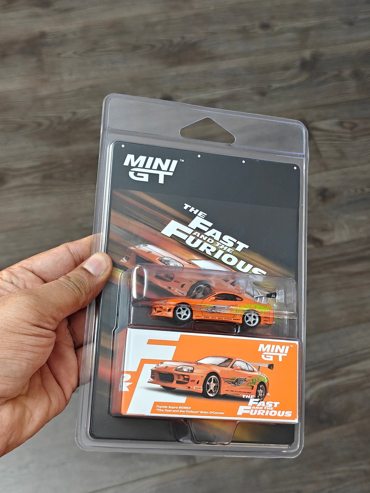 Mini GT Toyota Supra BOMEX - Brian O'Conner - Fast & Furious (Blister Pack) - Kinder Logs
