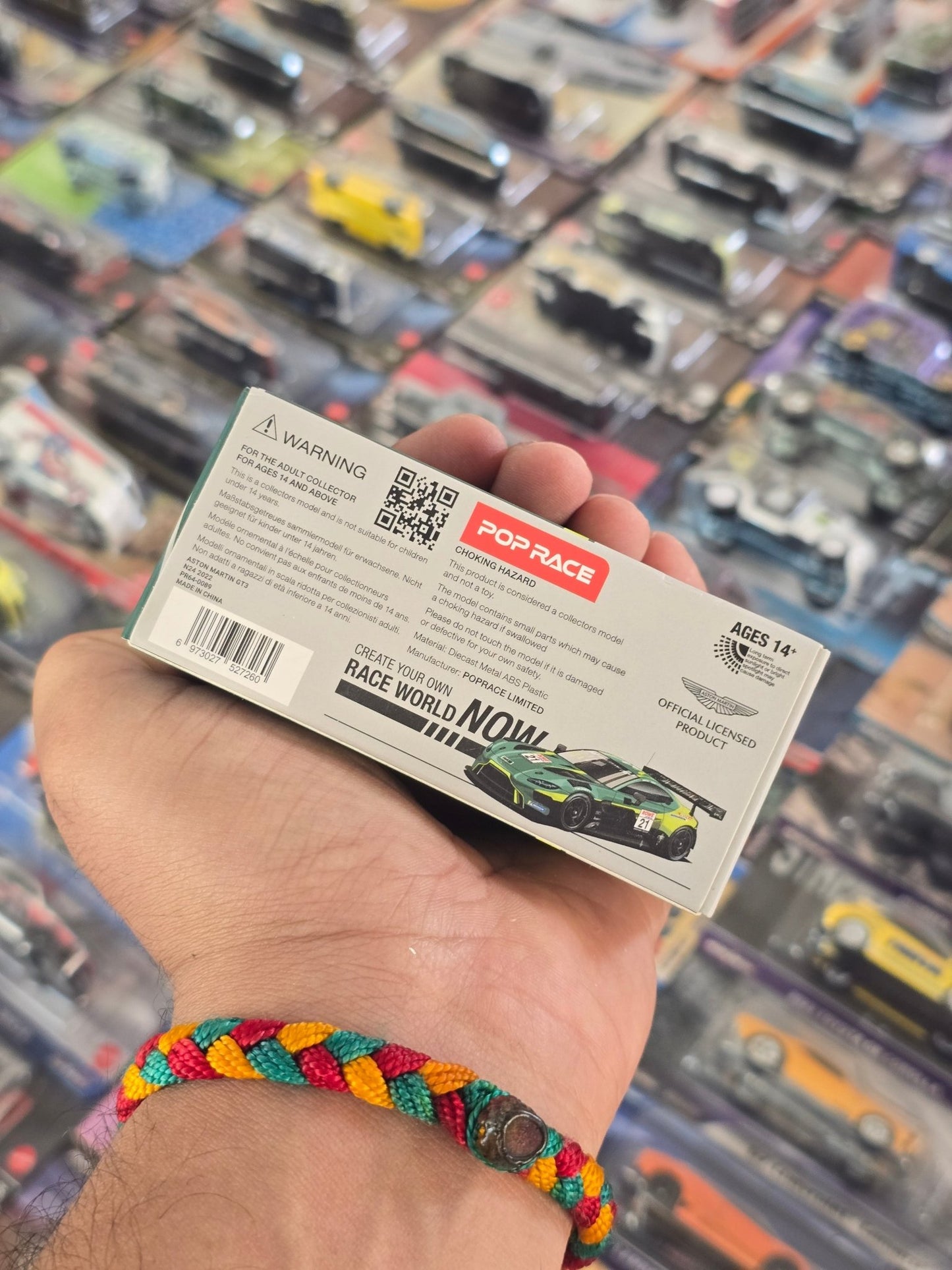 Pop Race Aston Martin GT3 (Open Box) - Kinder Logs
