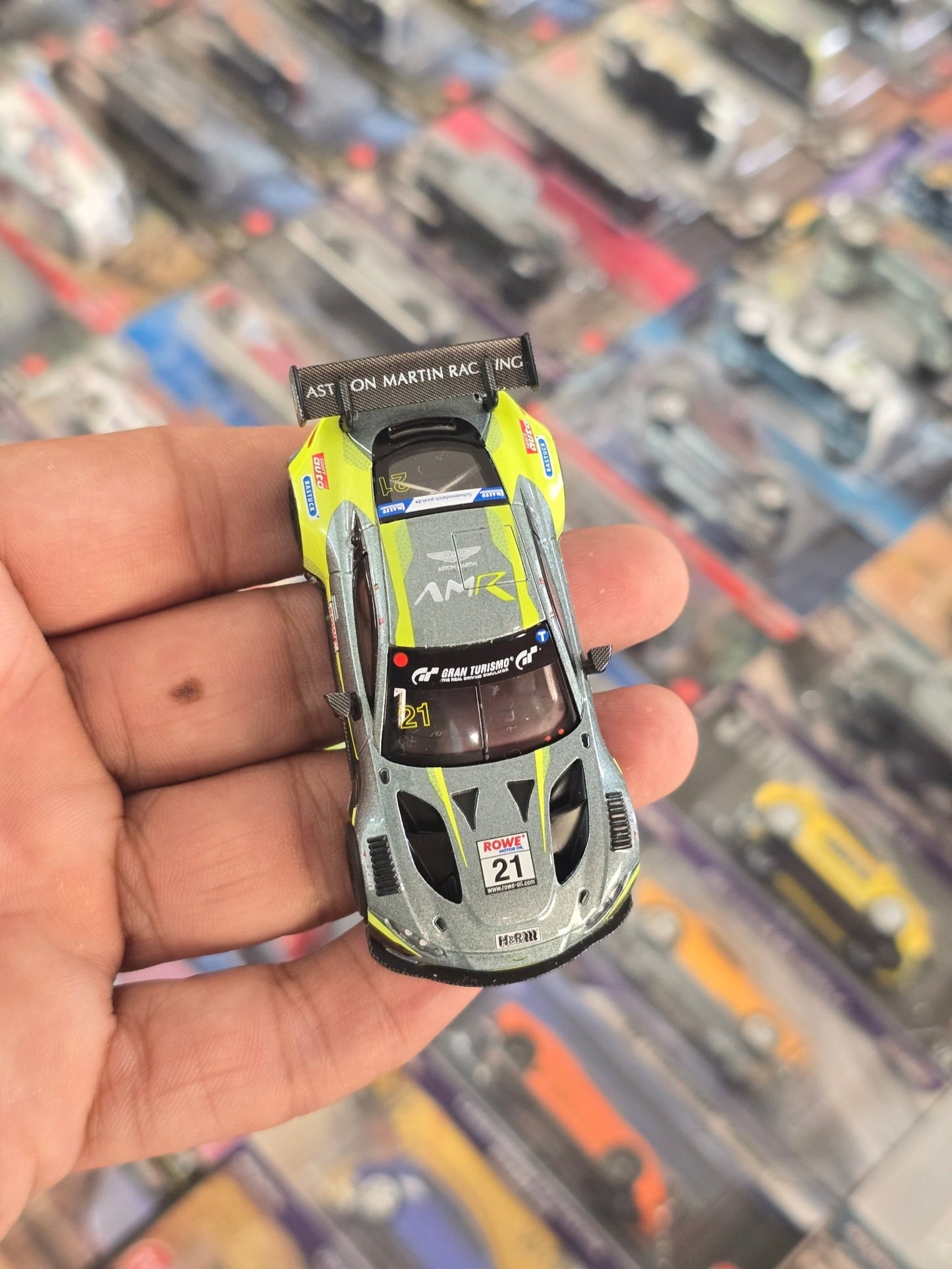 Pop Race Aston Martin GT3 (Open Box) - Kinder Logs