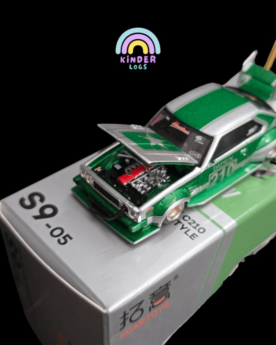 Pop Race Nissan Skyline C210 Bosozoku Style S9 - 05 (Mirrors Missing) - Kinder Logs