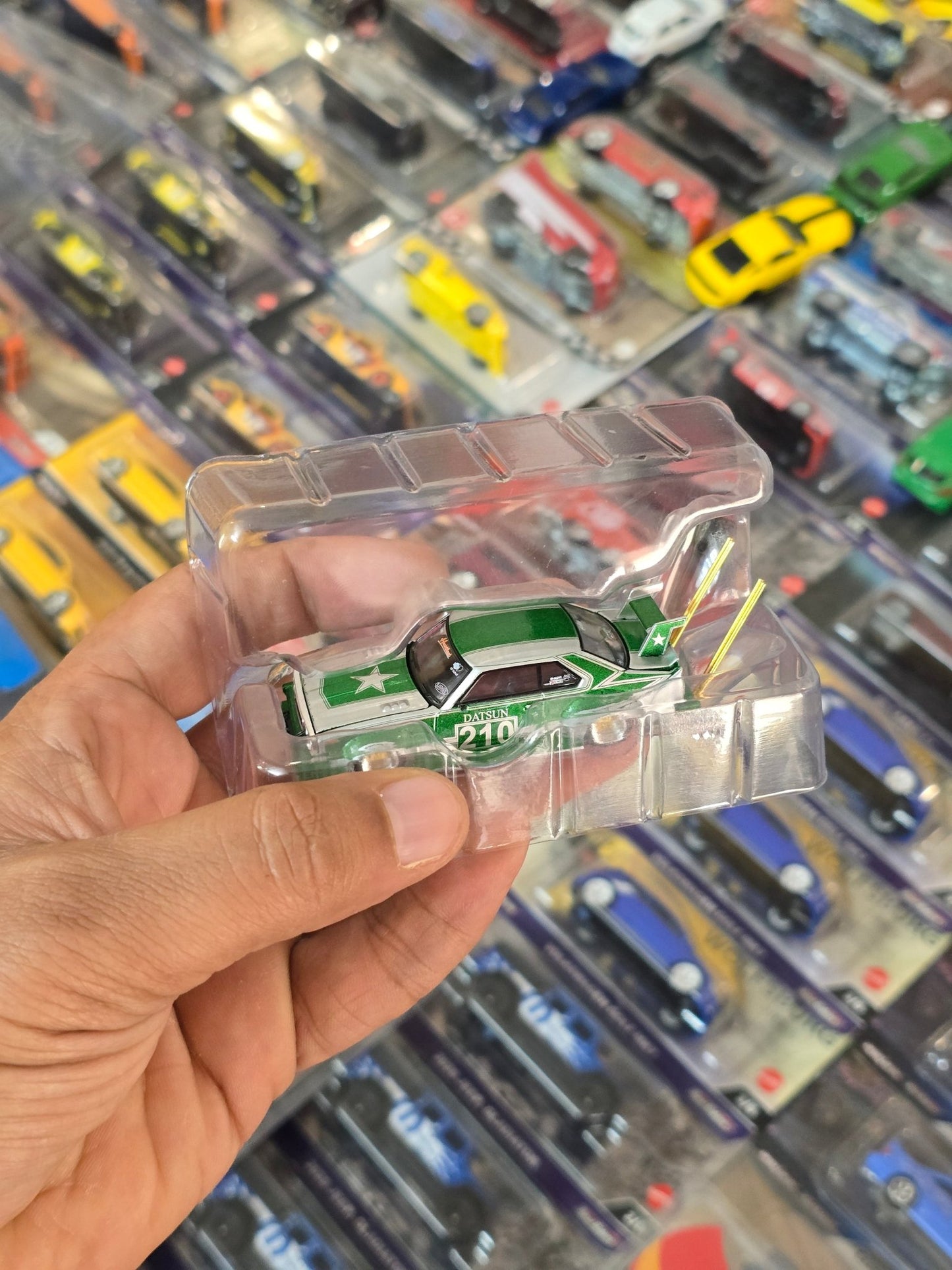 Pop Race Nissan Skyline C210 Bosozoku Style S9 - 05 (Mirrors Missing) - Kinder Logs