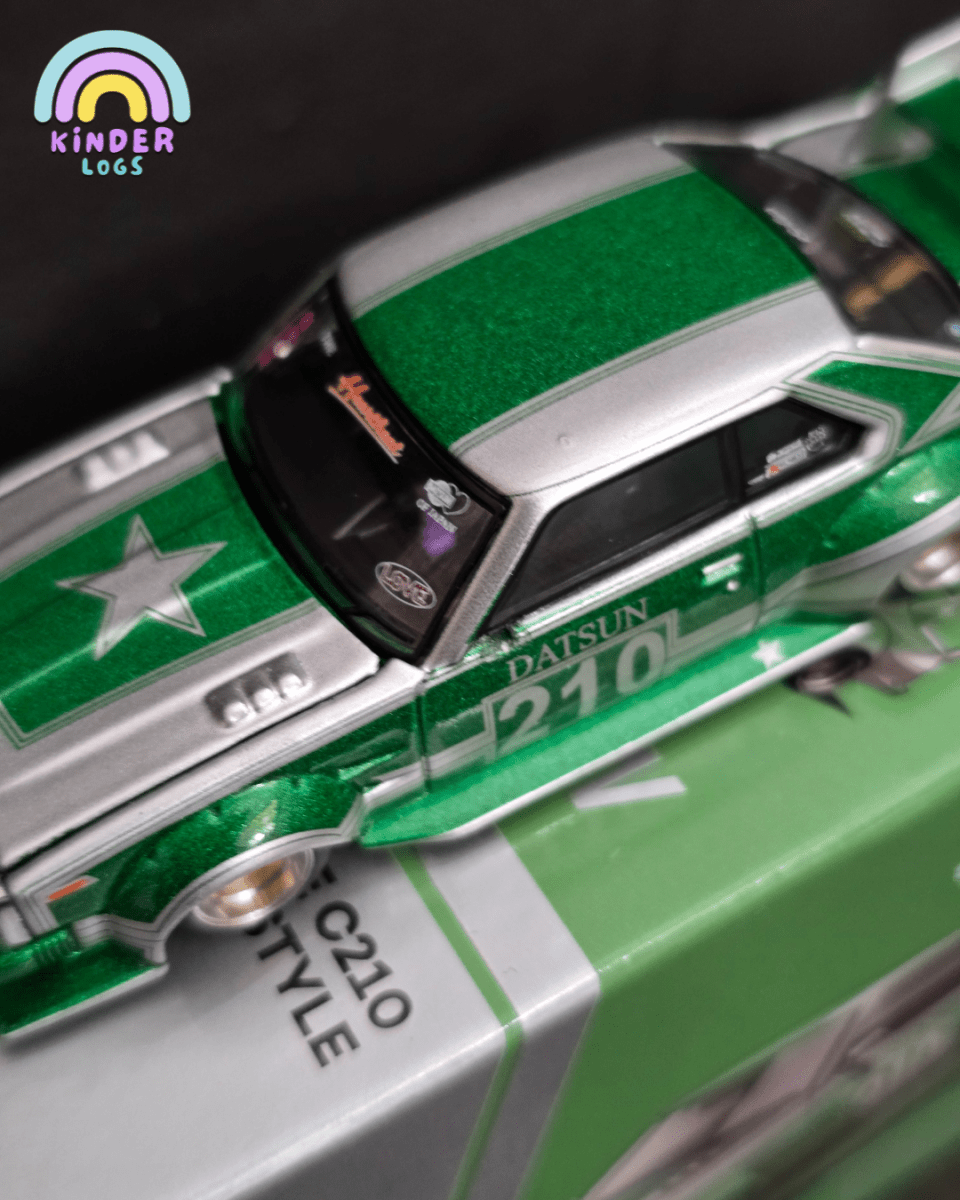Pop Race Nissan Skyline C210 Bosozoku Style S9 - 05 (Mirrors Missing) - Kinder Logs