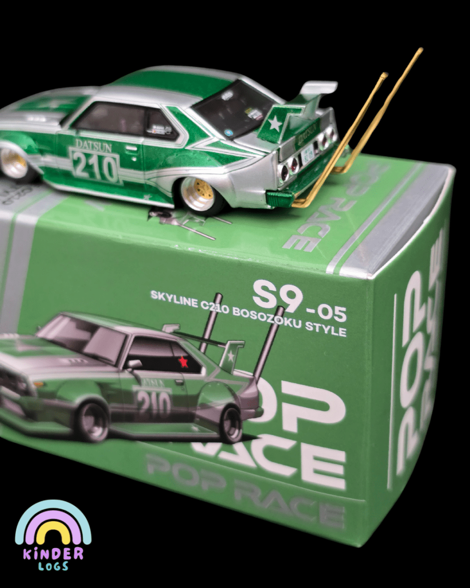 Pop Race Nissan Skyline C210 Bosozoku Style S9 - 05 (Mirrors Missing) - Kinder Logs