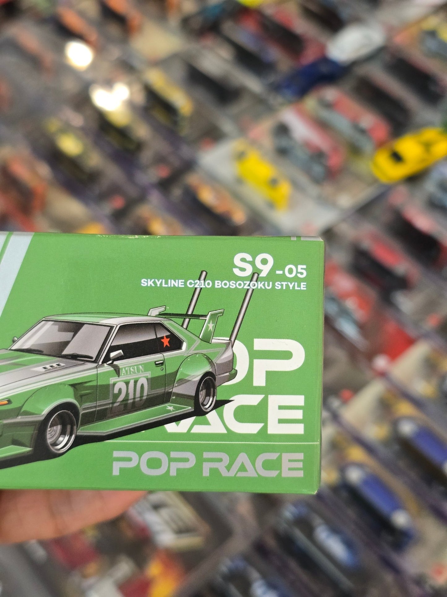Pop Race Nissan Skyline C210 Bosozoku Style S9 - 05 (Mirrors Missing) - Kinder Logs