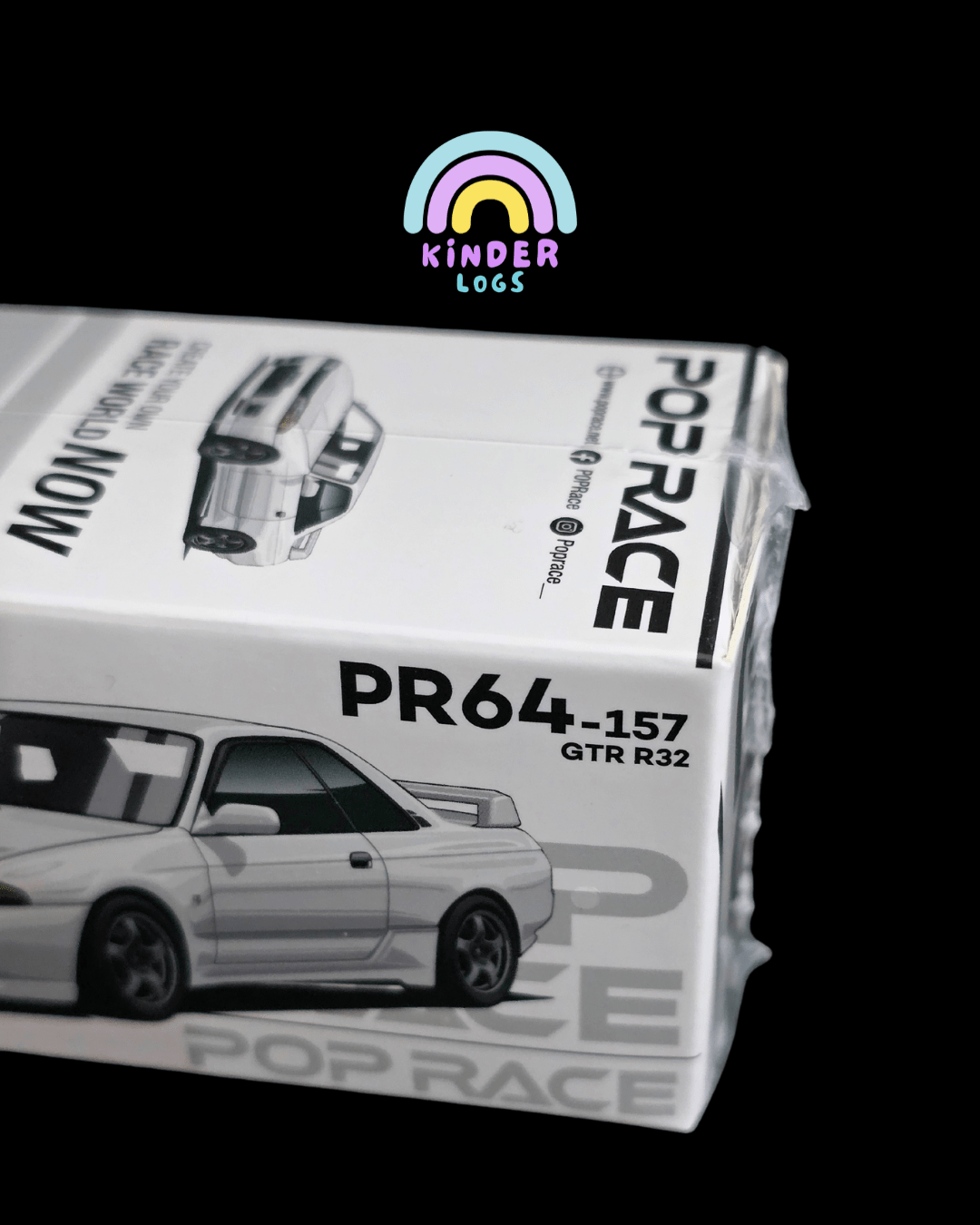 Pop Race Nissan Skyline GT - R R32 - Crystal White (PR64 - 157) - Kinder Logs