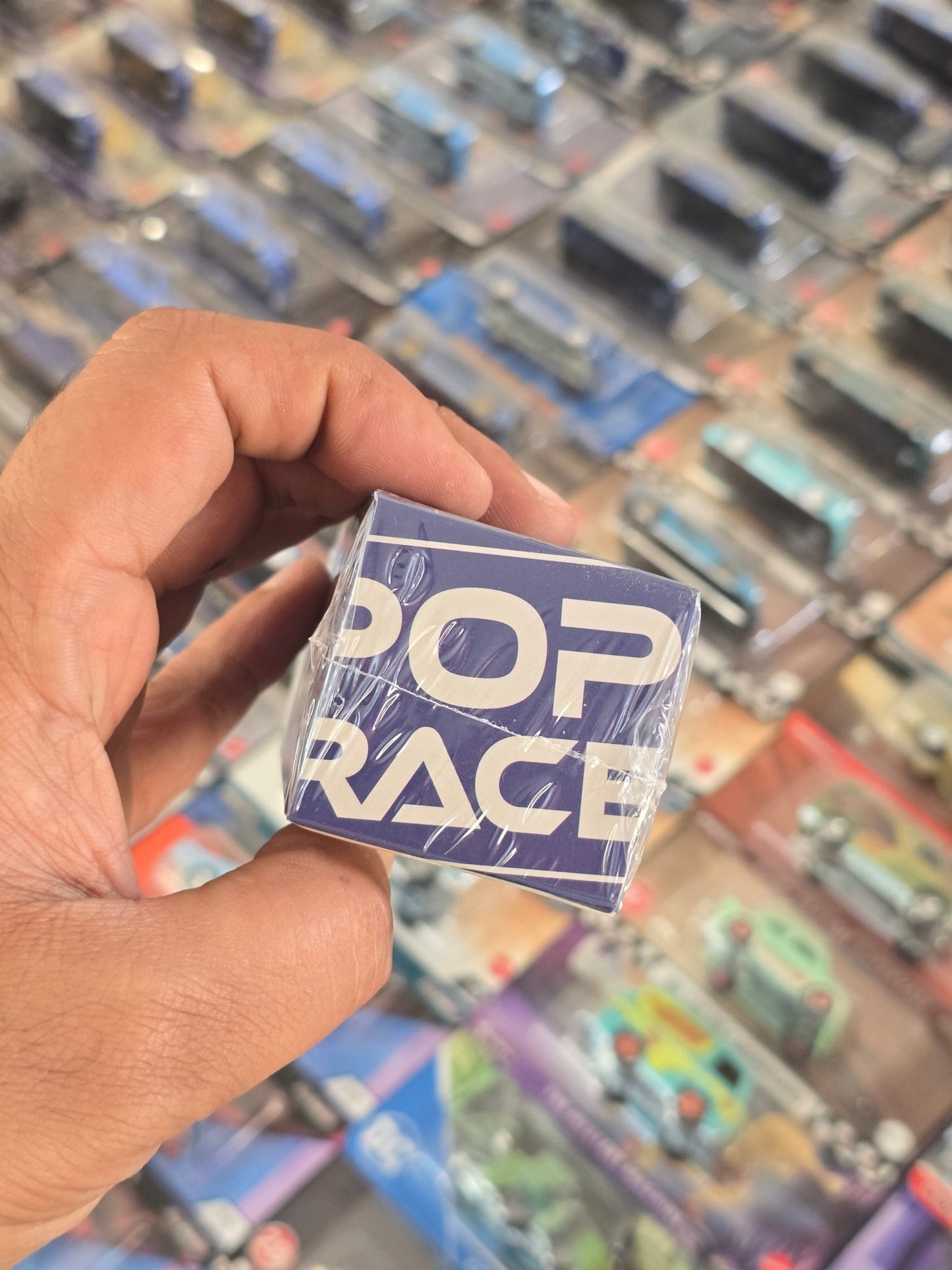 Pop Race Nissan Skyline GT - R R32 JTC 1990 - Sealed Box - Kinder Logs