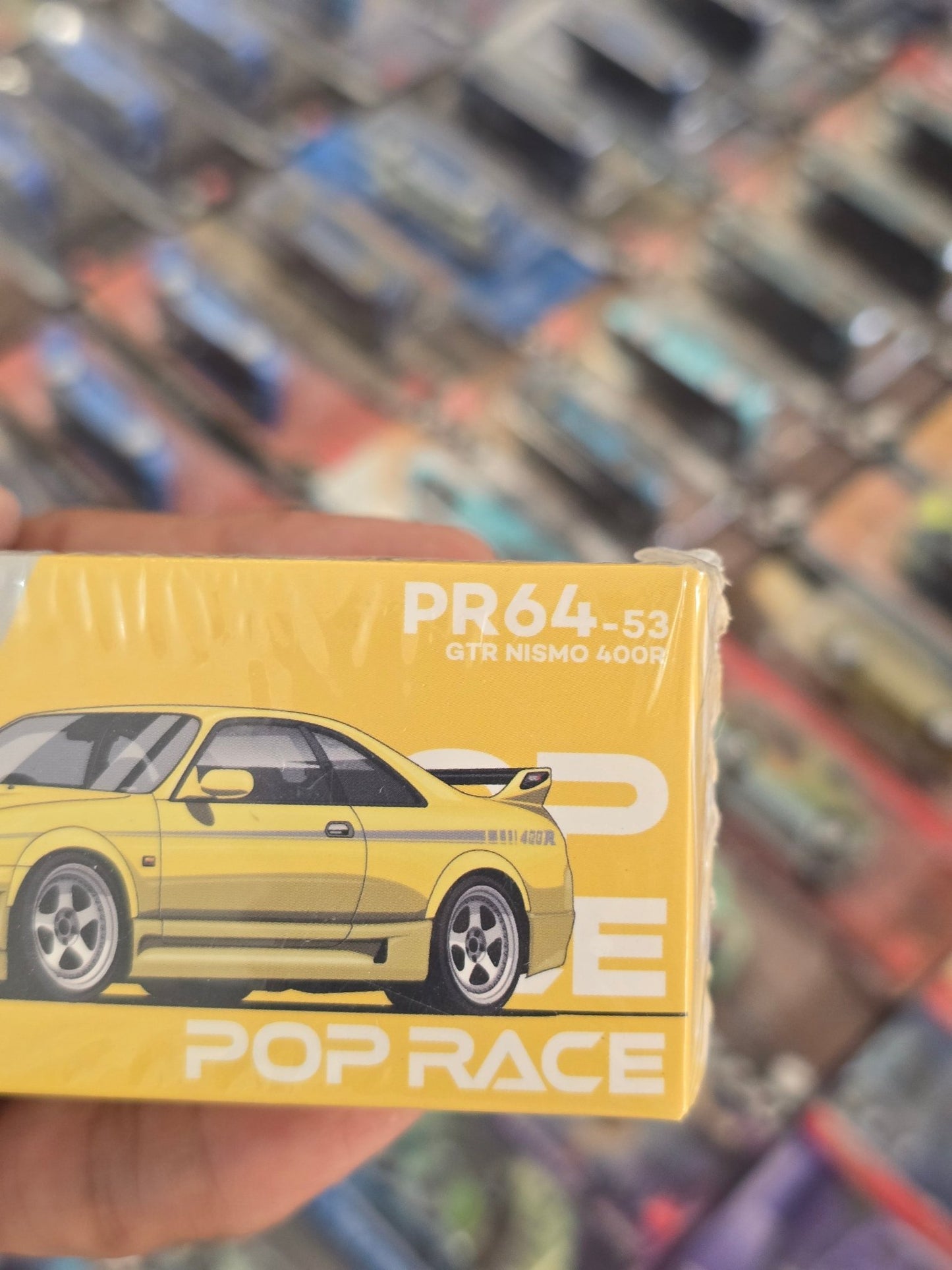 Pop Race Nissan Skyline GT - R R33 Nismo 400R (Yellow) - Sealed Box - Kinder Logs