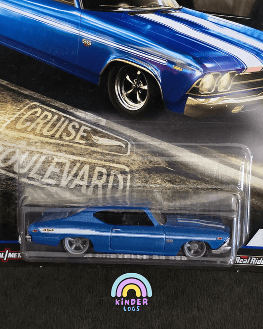 Premium Hot Wheels 1969 Chevelle SS 396 - Cruise Boulevard - Kinder Logs