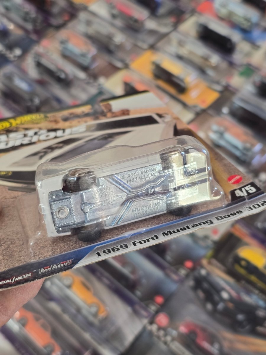 Premium Hot Wheels 1969 Ford Mustang Boss 302 - Fast & Furious - Kinder Logs