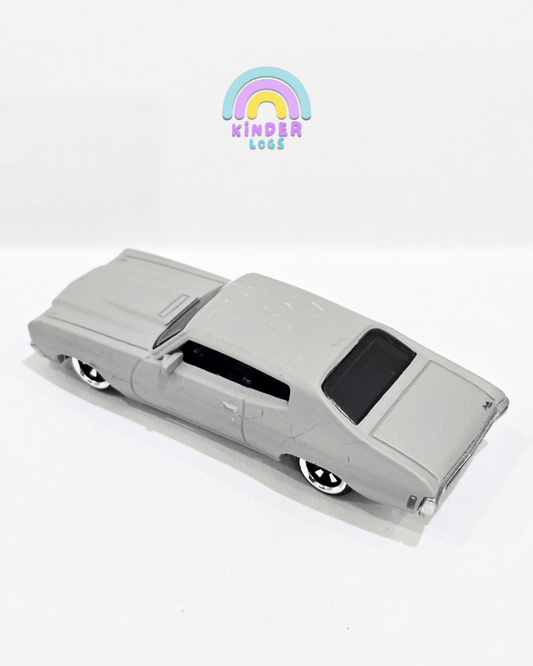 Premium Hot Wheels 1970 Chevrolet Chevelle SS - Used Car - Kinder Logs