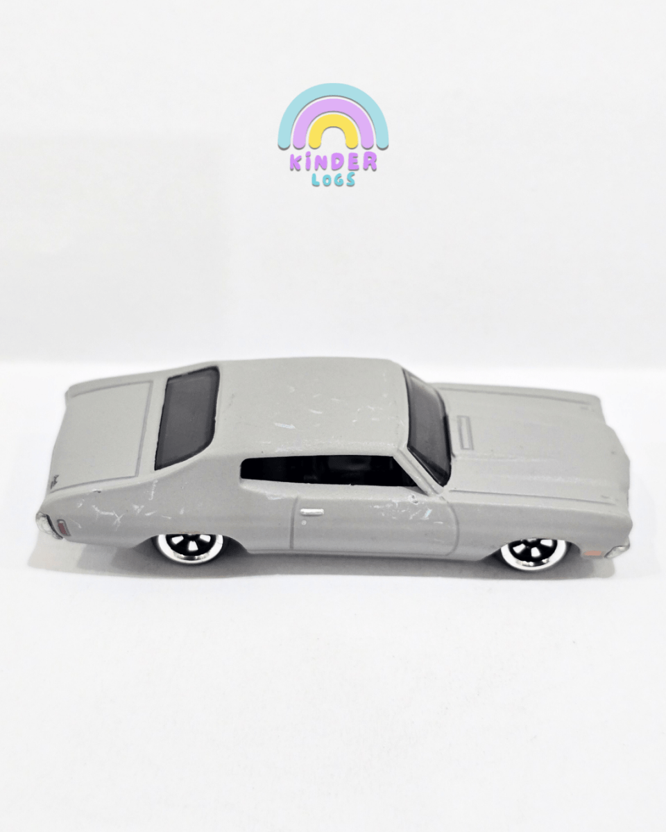 Premium Hot Wheels 1970 Chevrolet Chevelle SS - Used Car - Kinder Logs