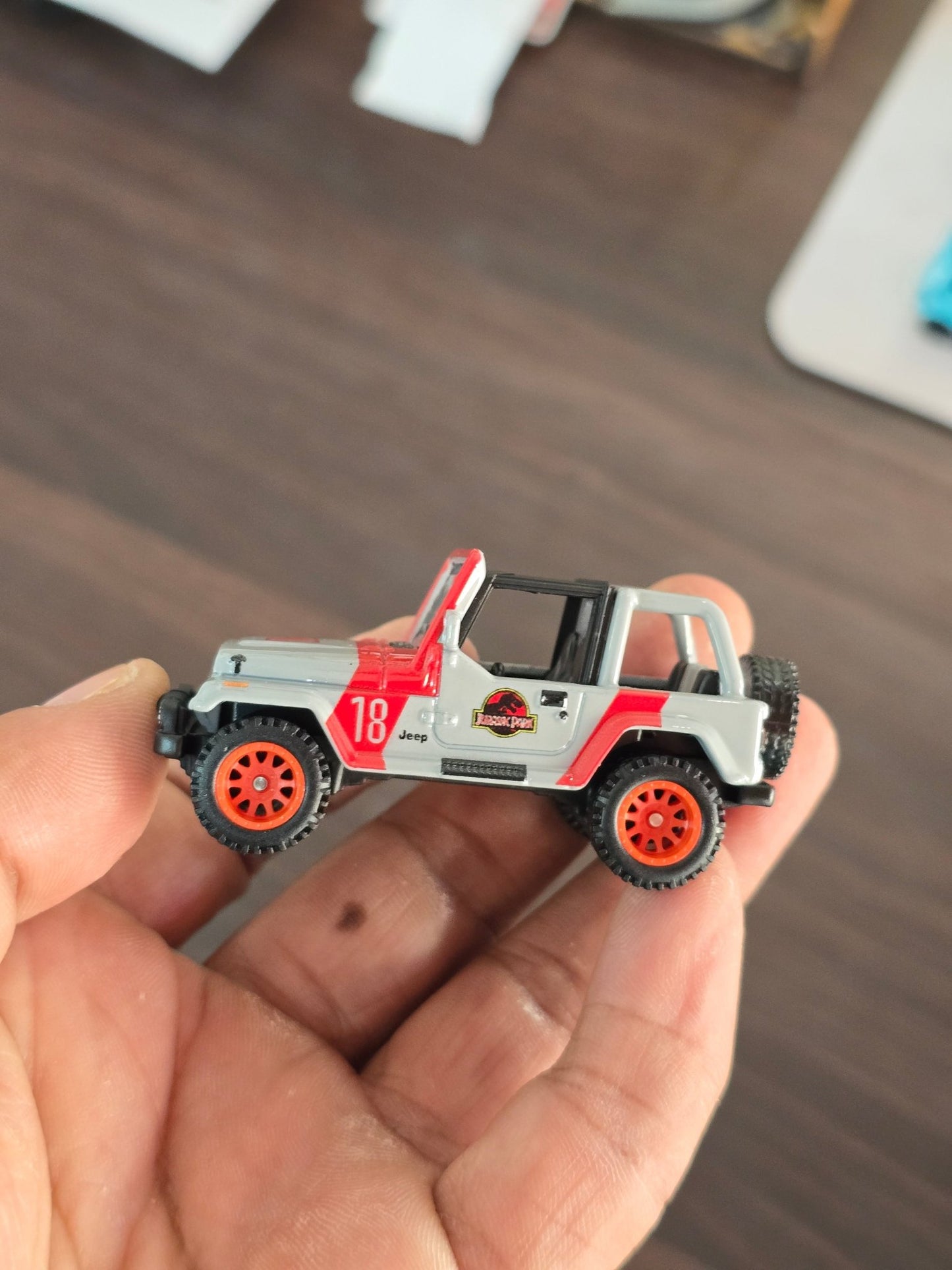 Premium Hot Wheels 1992 Jeep Wrangler Sahara (Uncarded) - Kinder Logs