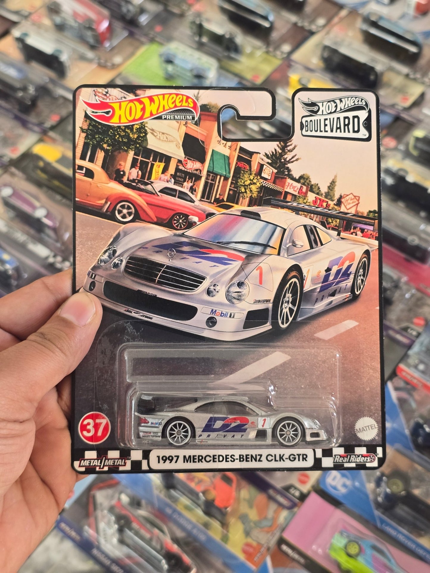 Premium Hot Wheels 1997 Mercedes - Benz CLK GTR - Kinder Logs
