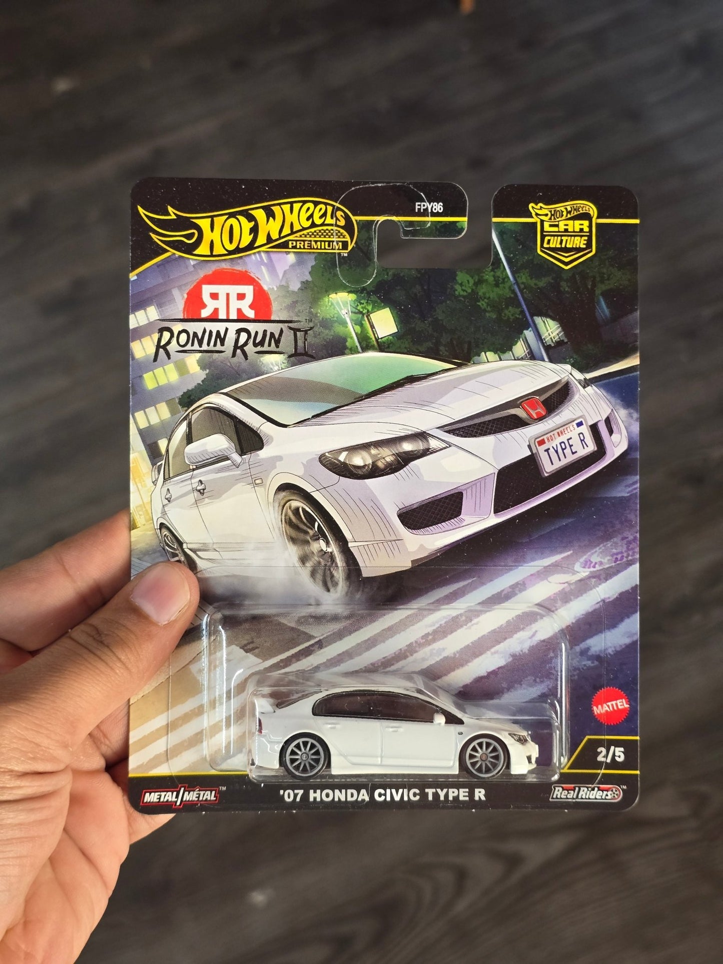 Premium Hot Wheels 2007 Honda Civic Type R - Ronin Run II (Imported) - Kinder Logs