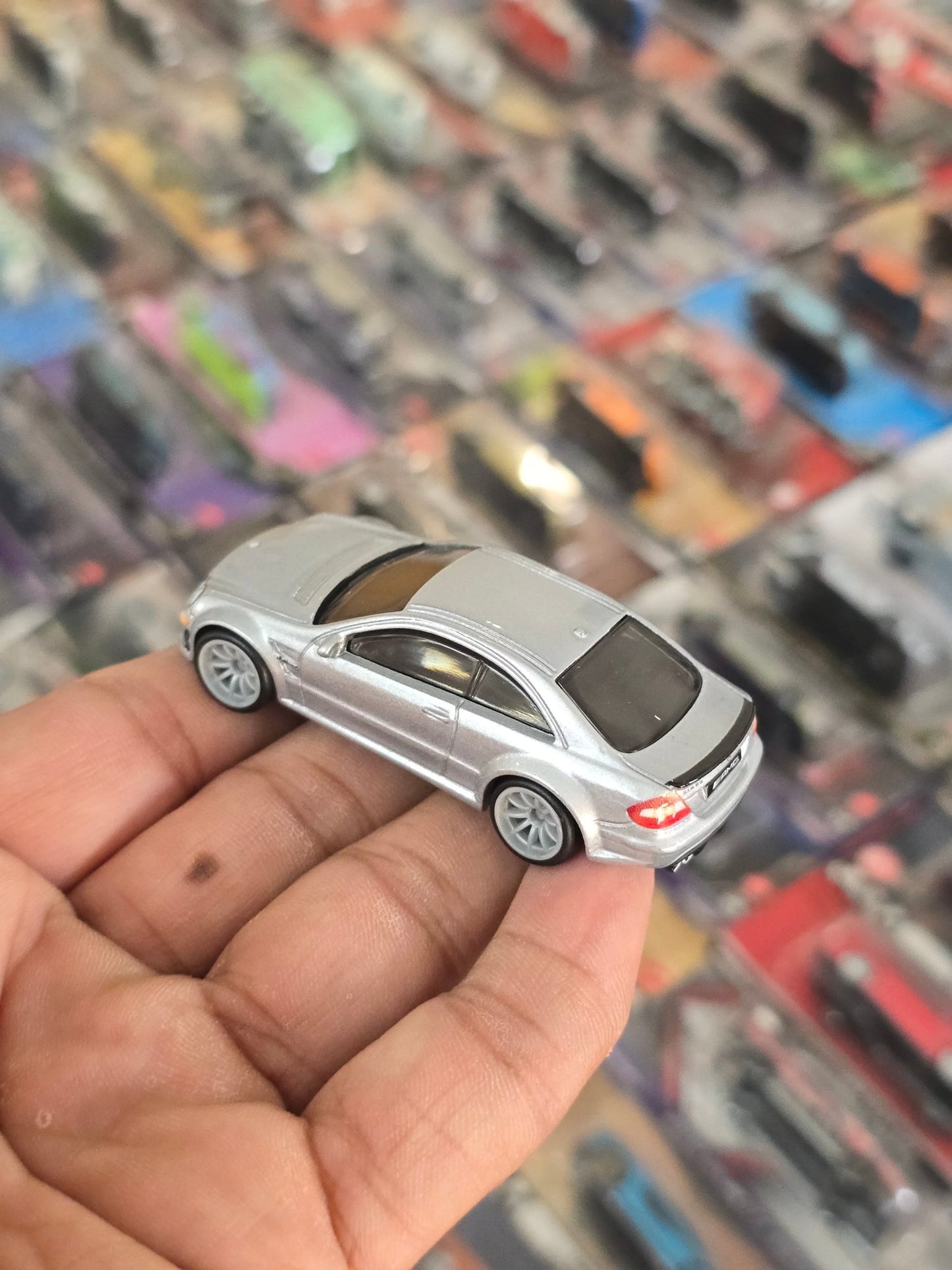 Premium Hot Wheels 2008 Mercedes - Benz CLK 63 AMG (Uncarded) - Kinder Logs
