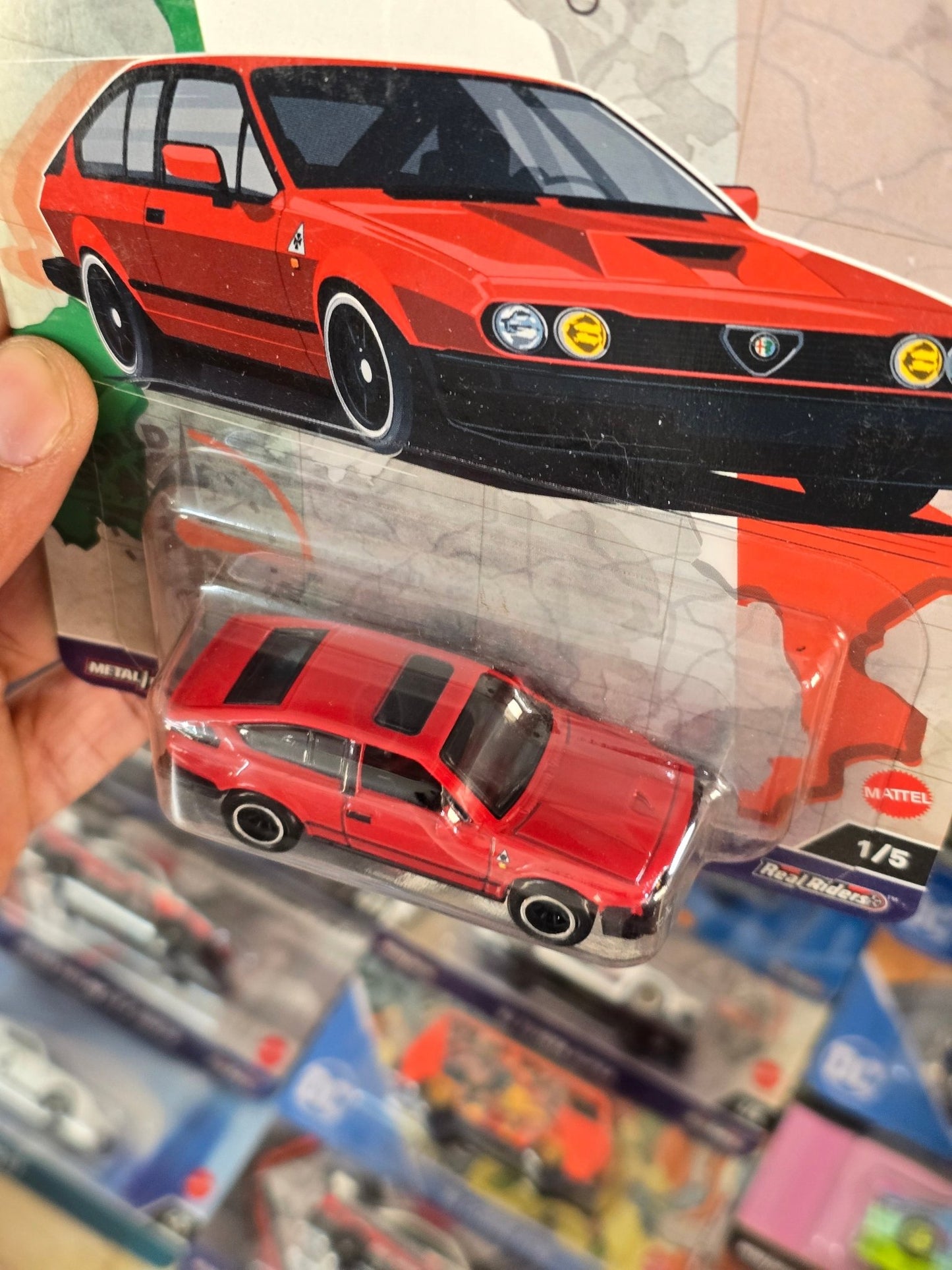 Premium Hot Wheels Alfa Romeo GTV6 3.0 (Imported) - Kinder Logs