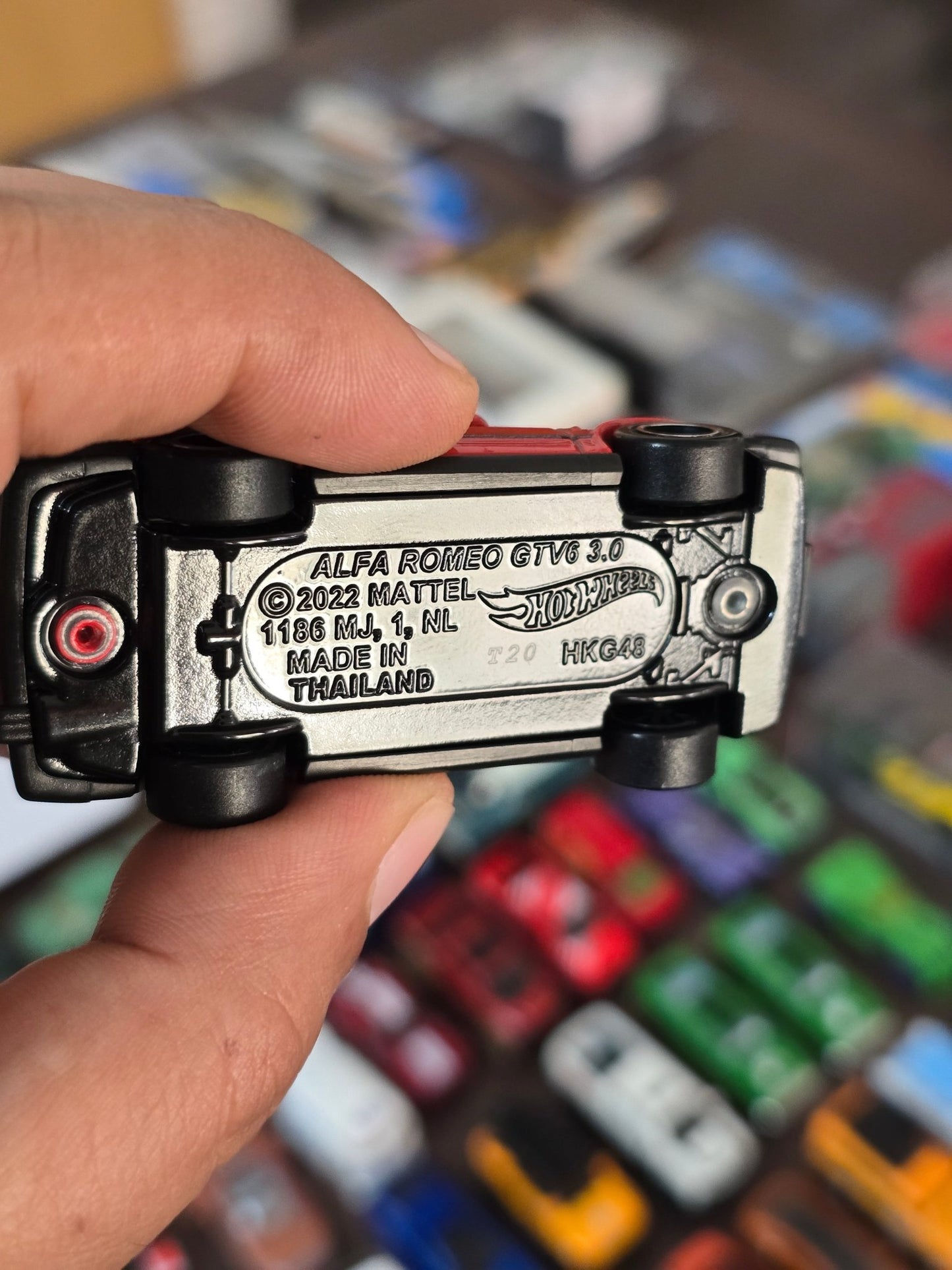 Premium Hot Wheels Alfa Romeo GTV6 3.0 - Red (Uncarded - New) - Kinder Logs