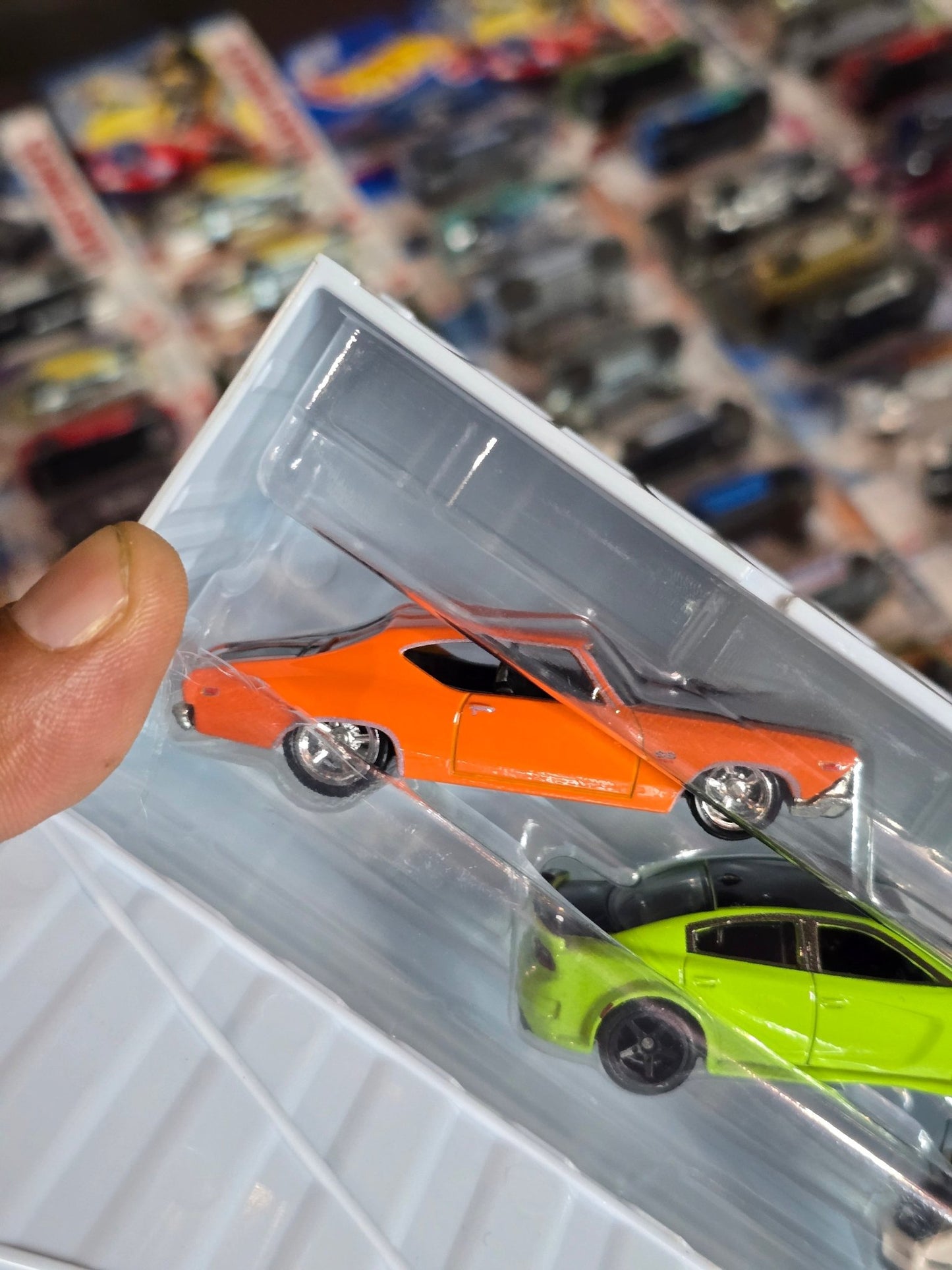 Premium Hot Wheels American Scene Container (5 Cars Pack) - Kinder Logs