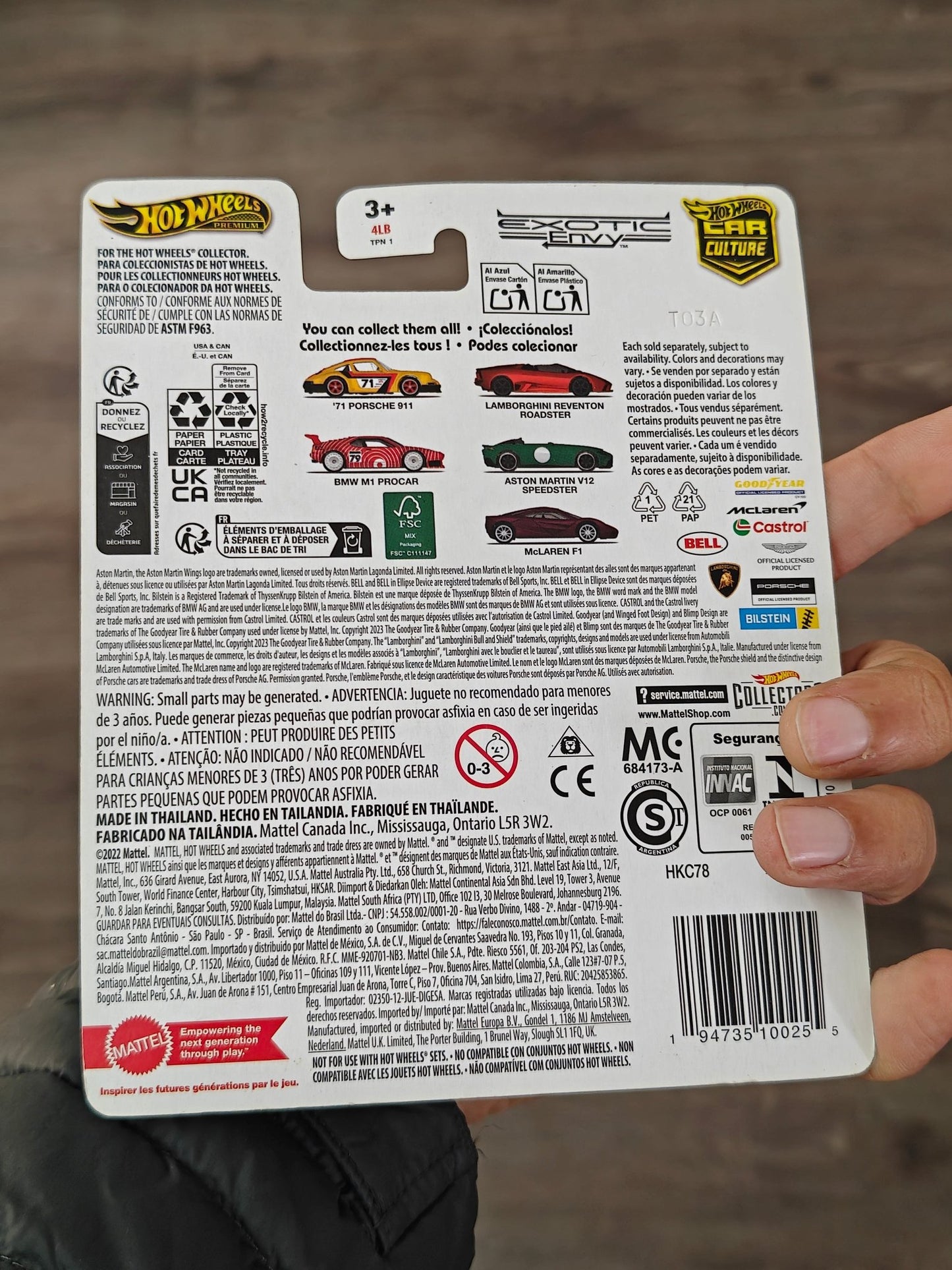 Premium Hot Wheels Aston Martin V12 Speedster (Imported) - Kinder Logs