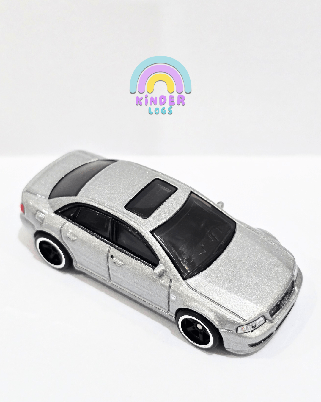 Premium Hot Wheels Audi S4 Quattro (Uncarded) - Kinder Logs