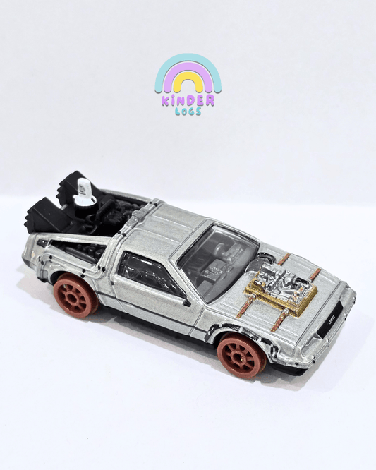 Premium Hot Wheels 'Back To The Future' - 1955 (Uncarded) - Kinder Logs