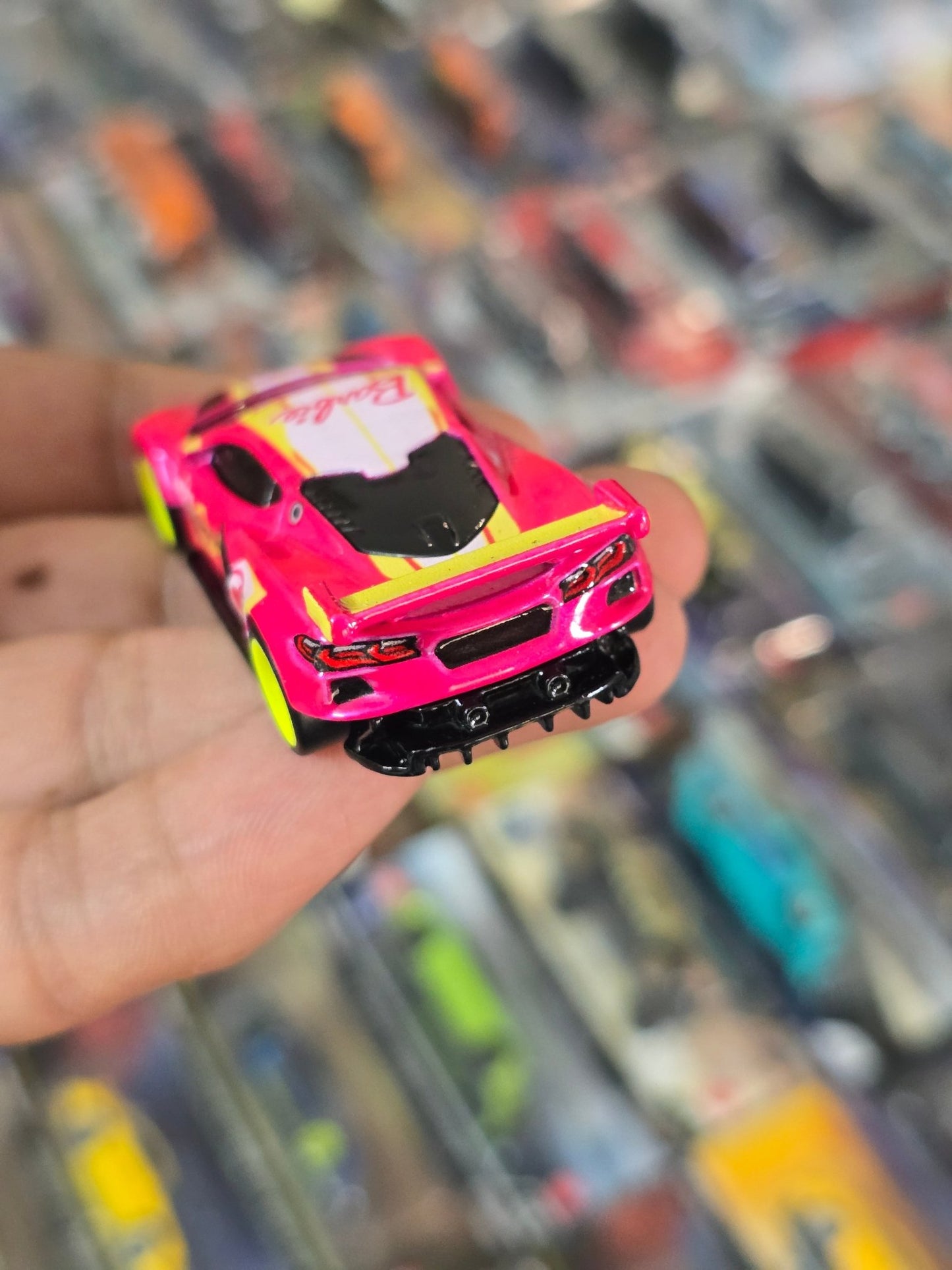 Premium Hot Wheels Barbie Car - Chevrolet Corvette C8.R (Uncarded) - Kinder Logs