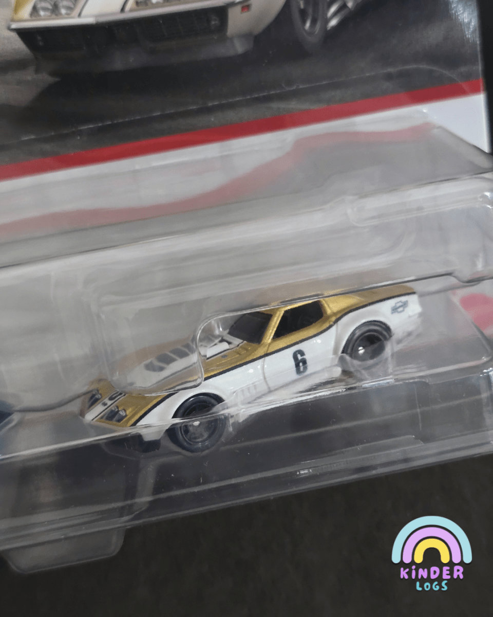 Premium Hot Wheels Duo Pack - Corvette Stingray, 1969 COPO Corvette - Kinder Logs