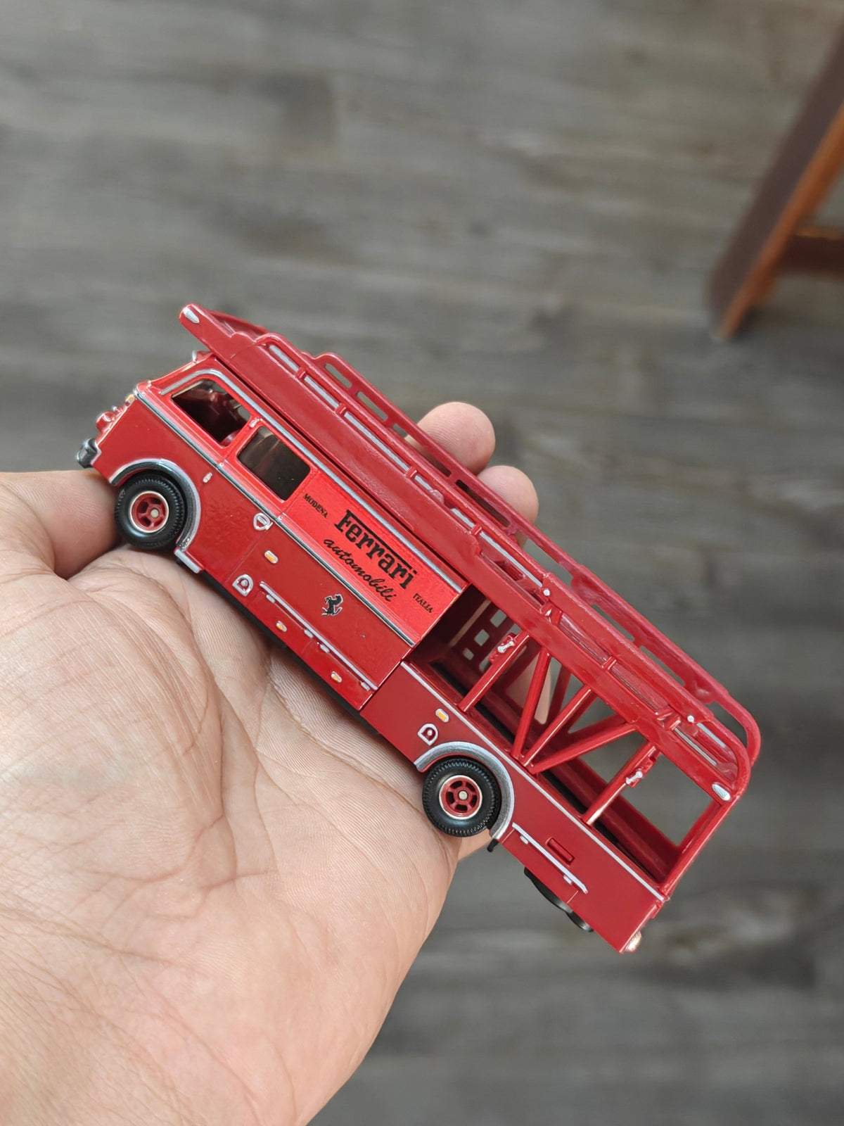Premium Hot Wheels Fiat 642 RN2 Bartoletti Truck - Red (Uncarded - New) - Kinder Logs