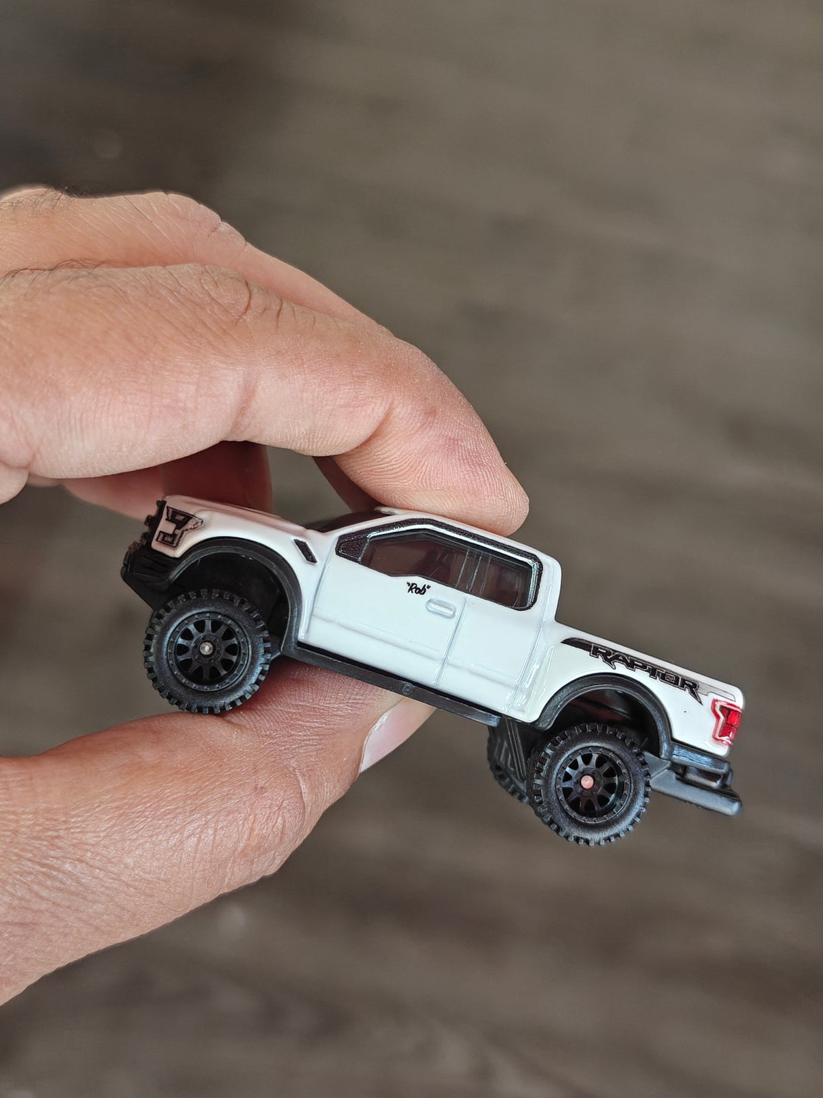 Premium Hot Wheels Ford F-150 Raptor With Open Trailer (Uncarded - New) - Kinder Logs