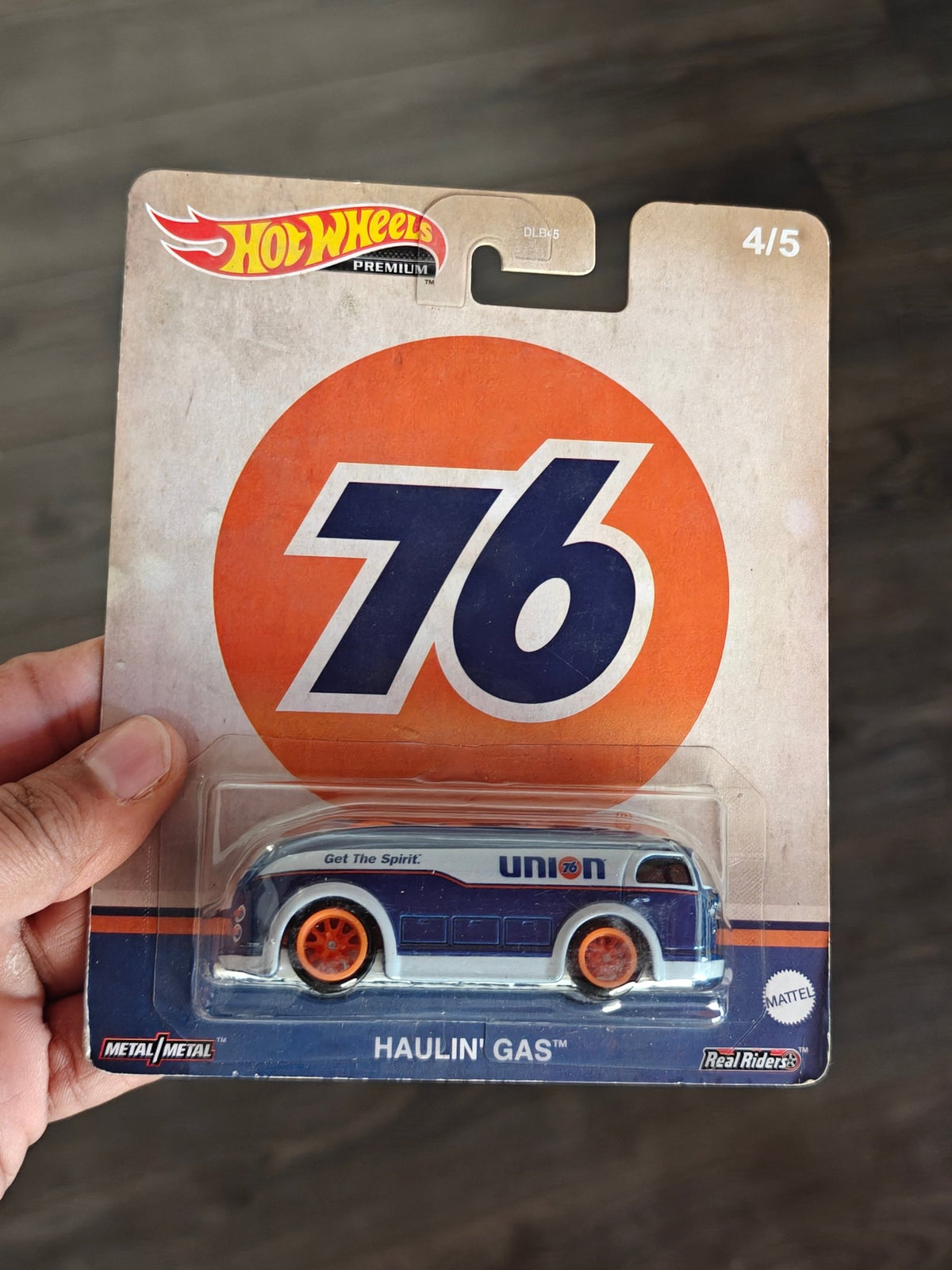 Premium Hot Wheels Haulin' Gas - Union 76 (Imported) - Kinder Logs