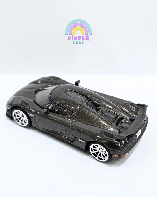 Premium Hot Wheels Koenigsegg CCXR (Uncarded) - Kinder Logs