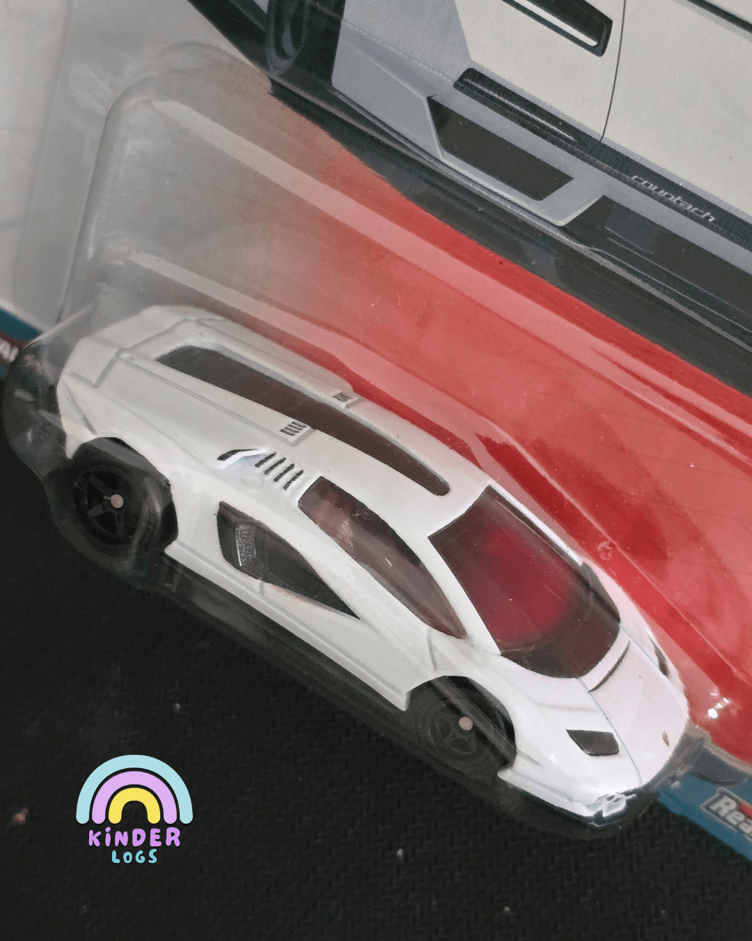 Premium Hot Wheels Lamborghini Countach LPI 800 - 4 Spettacolare - Kinder Logs