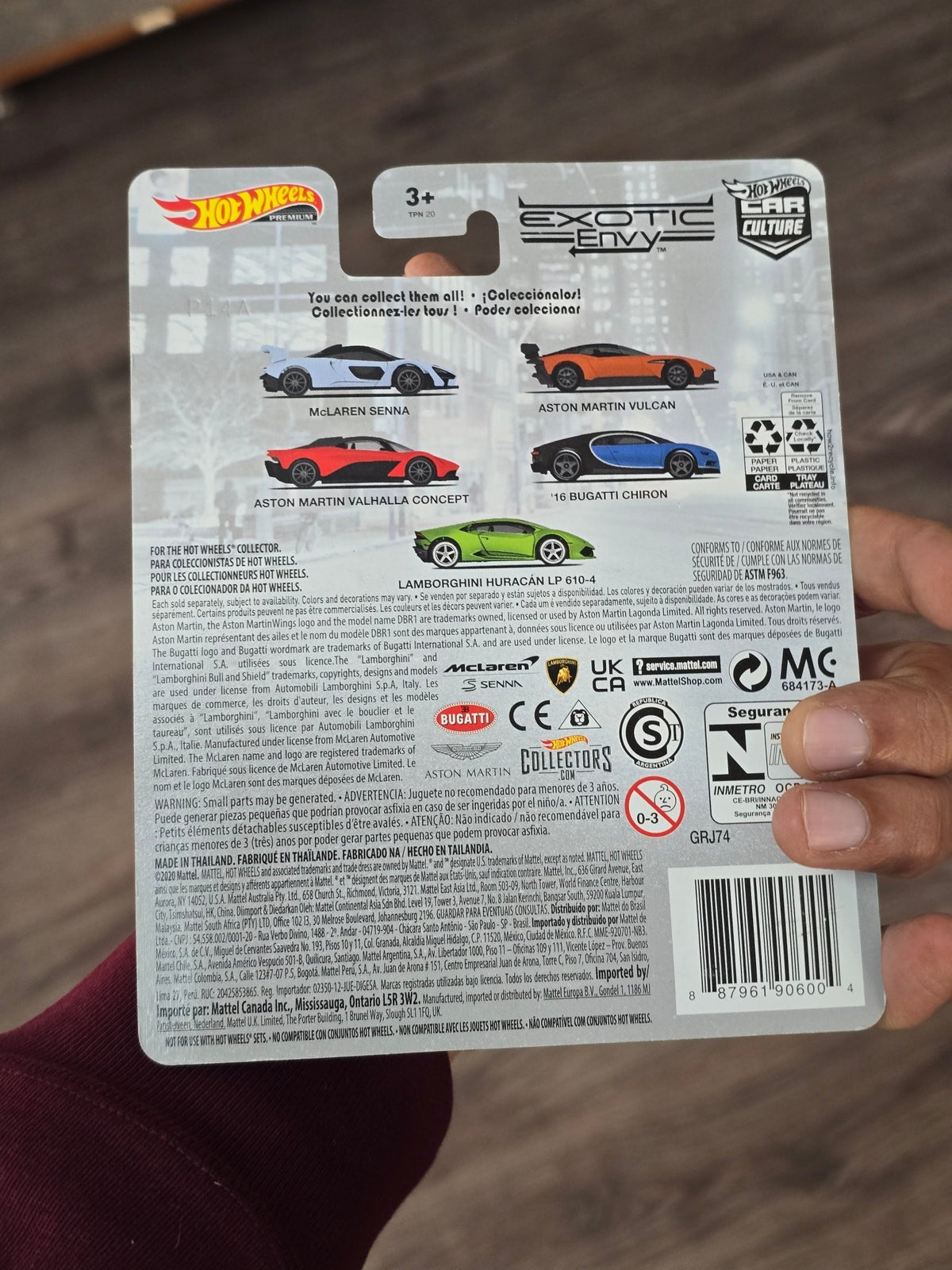 Premium Hot Wheels Lamborghini Huracan LP 610 - 4 (Imported) - Kinder Logs