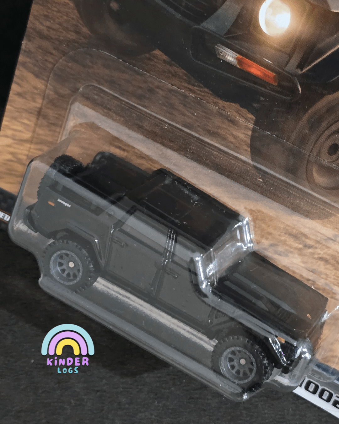 Premium Hot Wheels Lamborghini LM002 - Fast & Furious - Kinder Logs