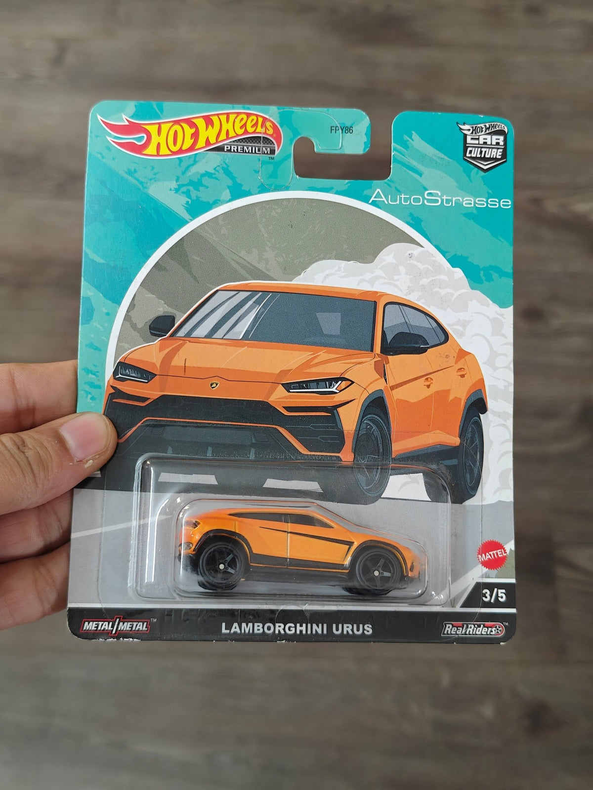 Premium Hot Wheels Lamborghini URUS (Imported) - Kinder Logs