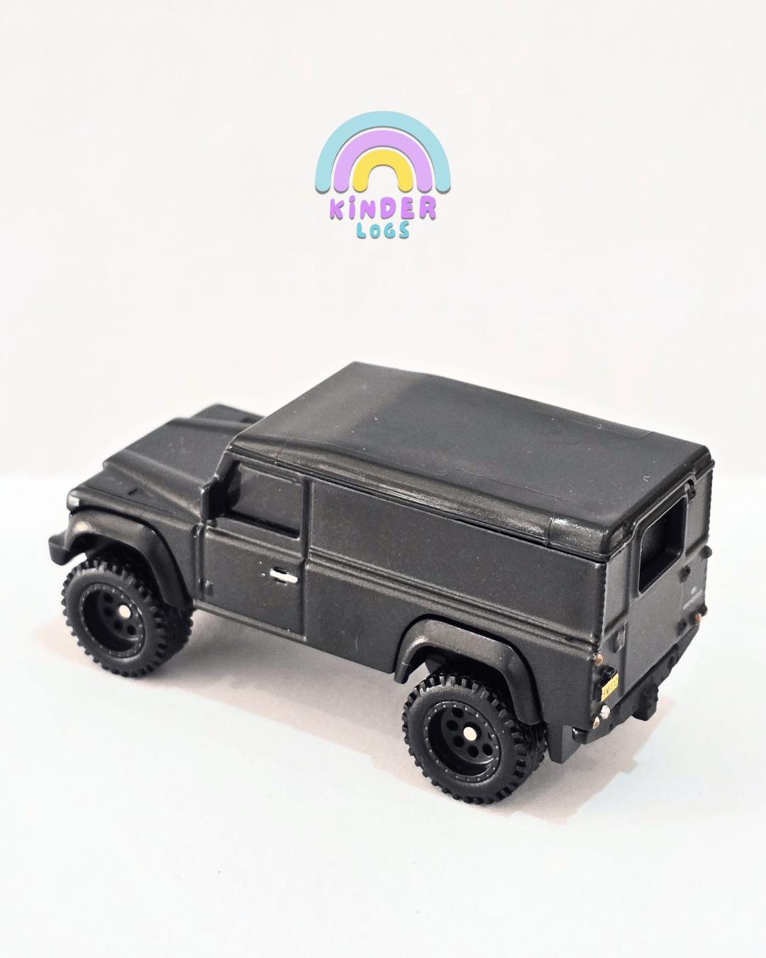 Premium Hot Wheels Land Rover Defender 110 (Uncarded) - Kinder Logs