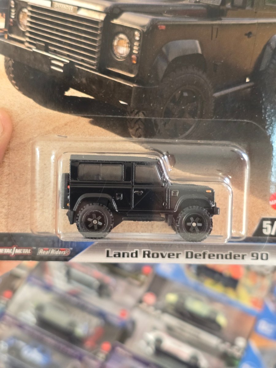 Premium Hot Wheels Land Rover Defender 90 - Fast & Furious (Imported) - Kinder Logs