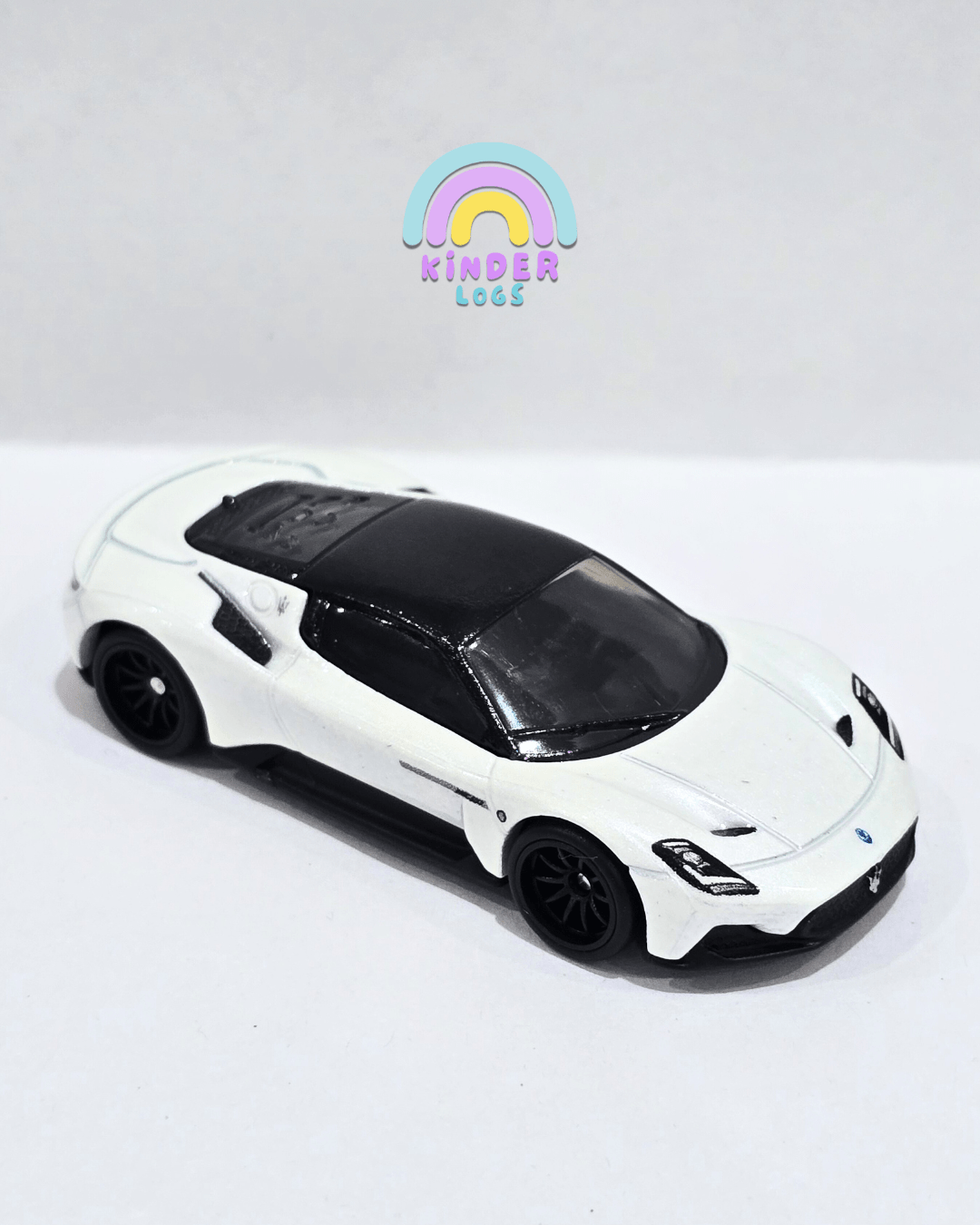 Premium Hot Wheels Maserati MC20 (Uncarded) - Kinder Logs