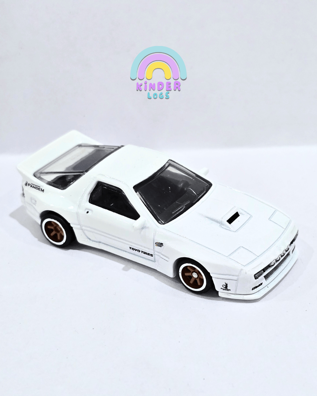 Premium Hot Wheels Mazda RX7 FC Pandem - White (Uncarded) - Kinder Logs