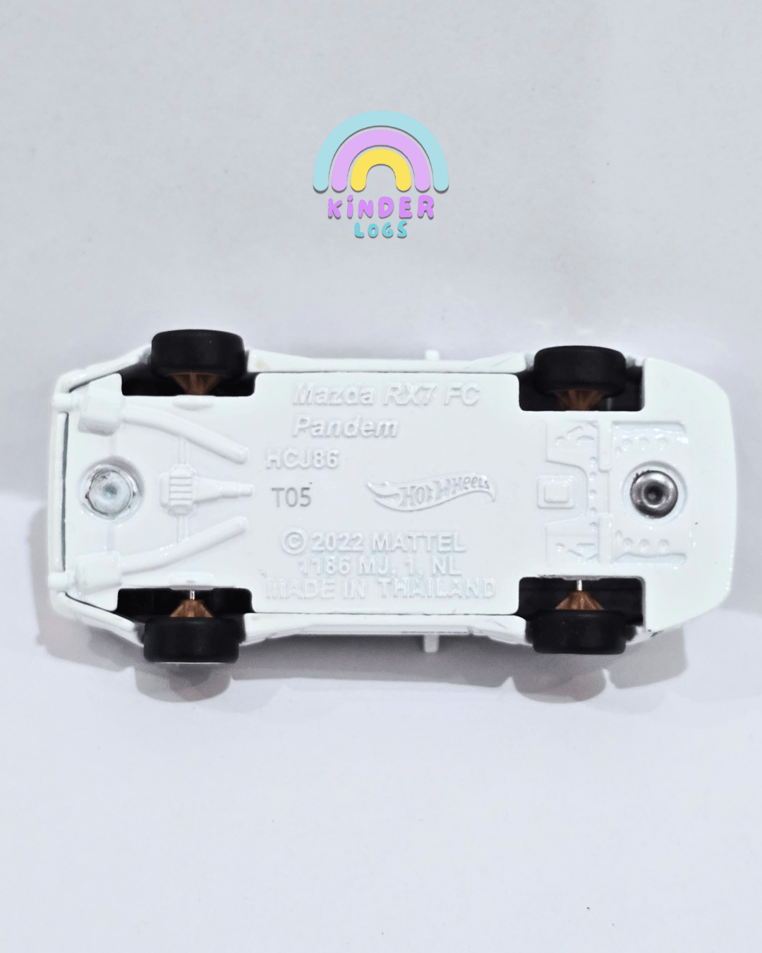 Premium Hot Wheels Mazda RX7 FC Pandem - White (Uncarded) - Kinder Logs