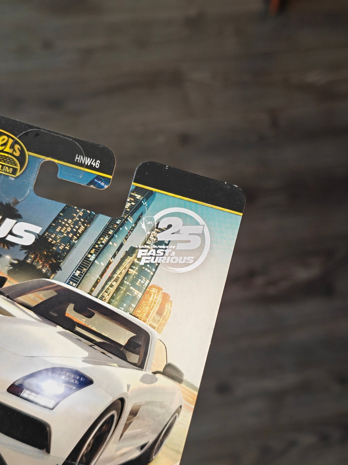 Premium Hot Wheels Mercedes-Benz SLS AMG Coupe Black Series (Imported) - Kinder Logs