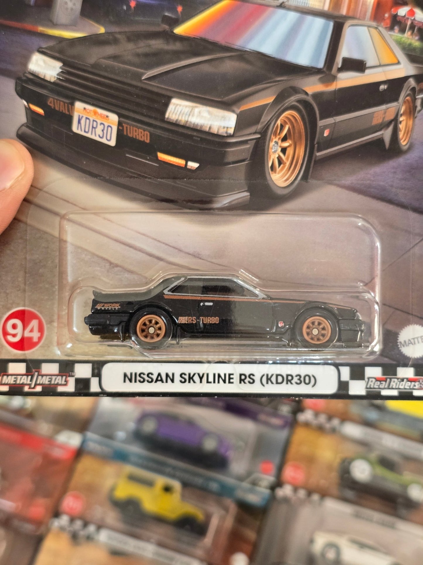Premium Hot Wheels Nissan Skyline RS (KDR30) - Boulevard 94 - Kinder Logs