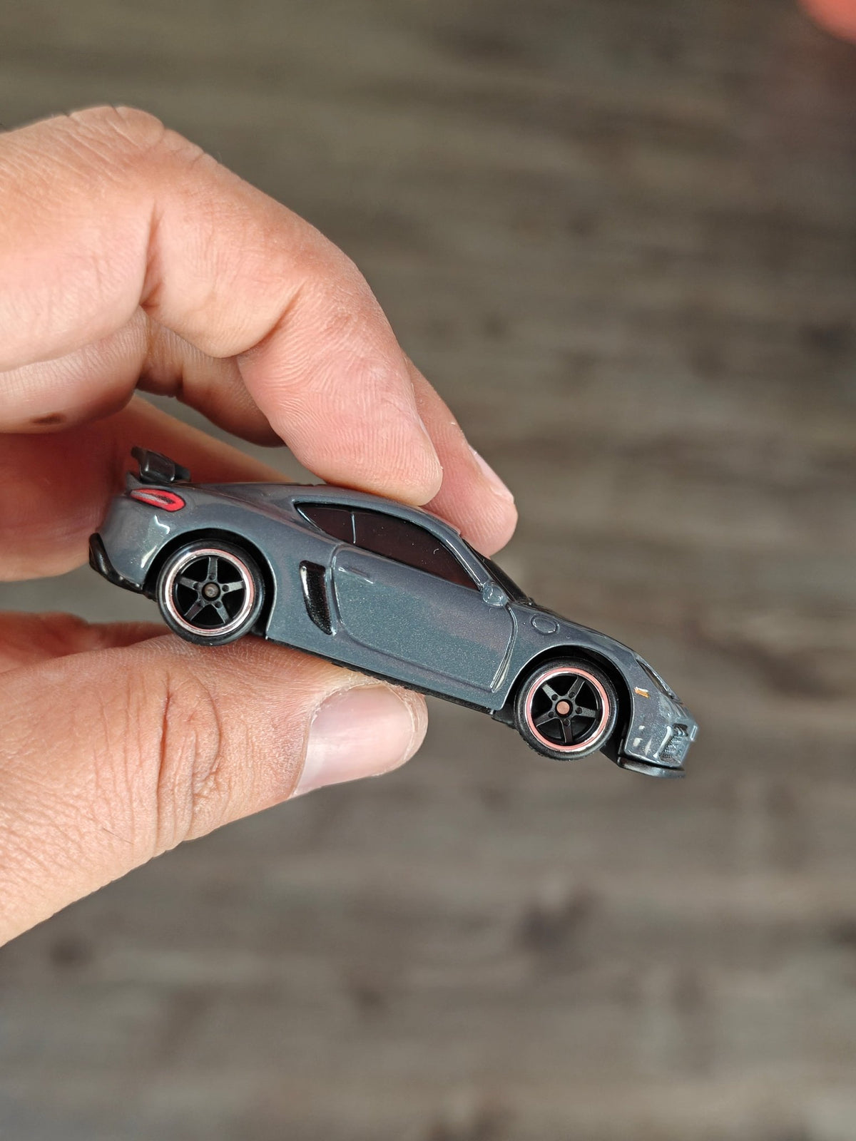 Premium Hot Wheels Porsche 718 Cayman GT4 - Grey (Pre-Owned) - Kinder Logs