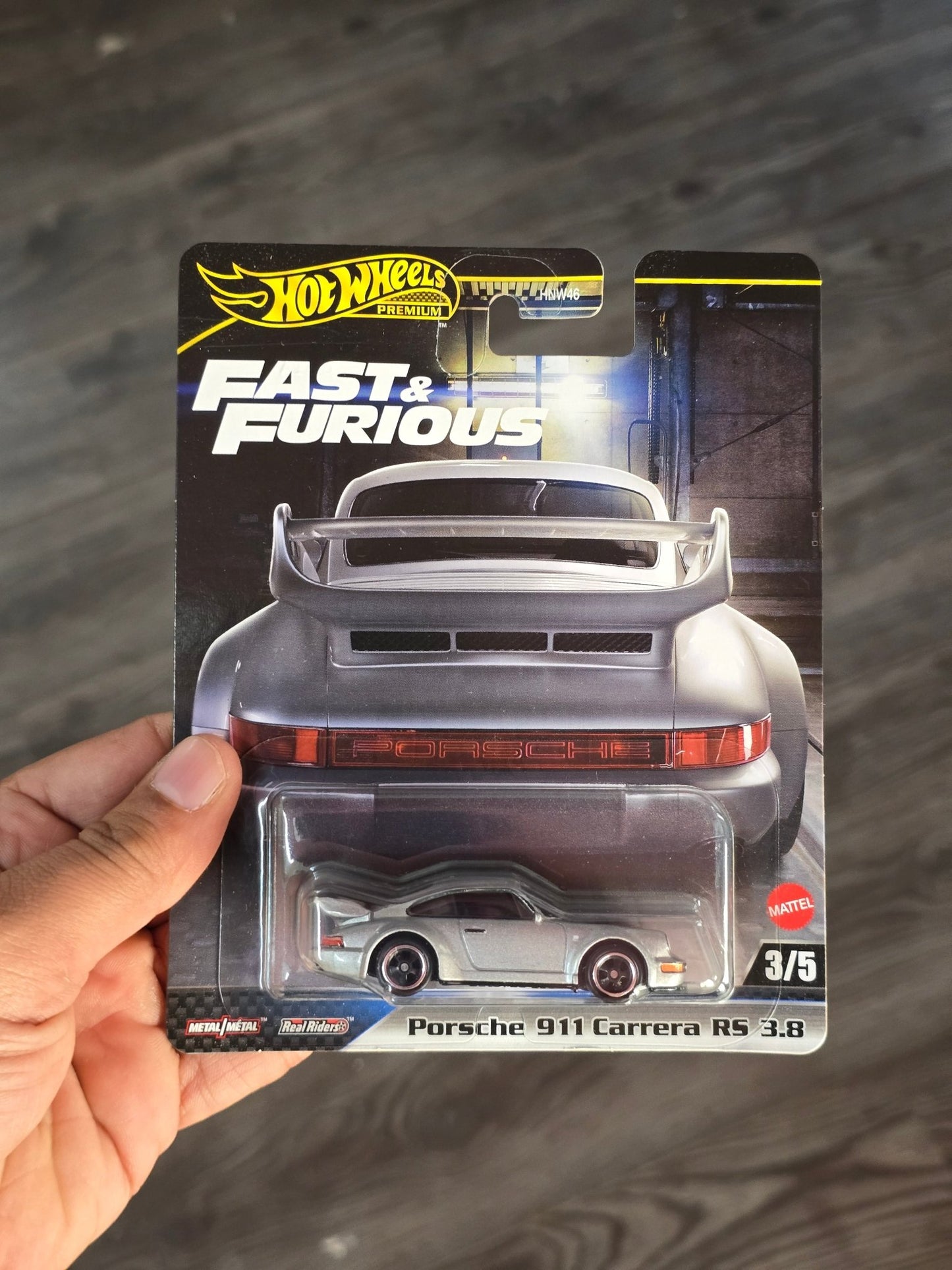 Premium Hot Wheels Porsche 911 Carrera 3.8 - Fast & Furious (Imported) - Kinder Logs