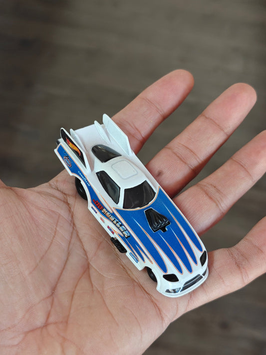 Premium Hot Wheels "Rob 'n' Pinks" Funny Car (Uncarded - New) - Kinder Logs