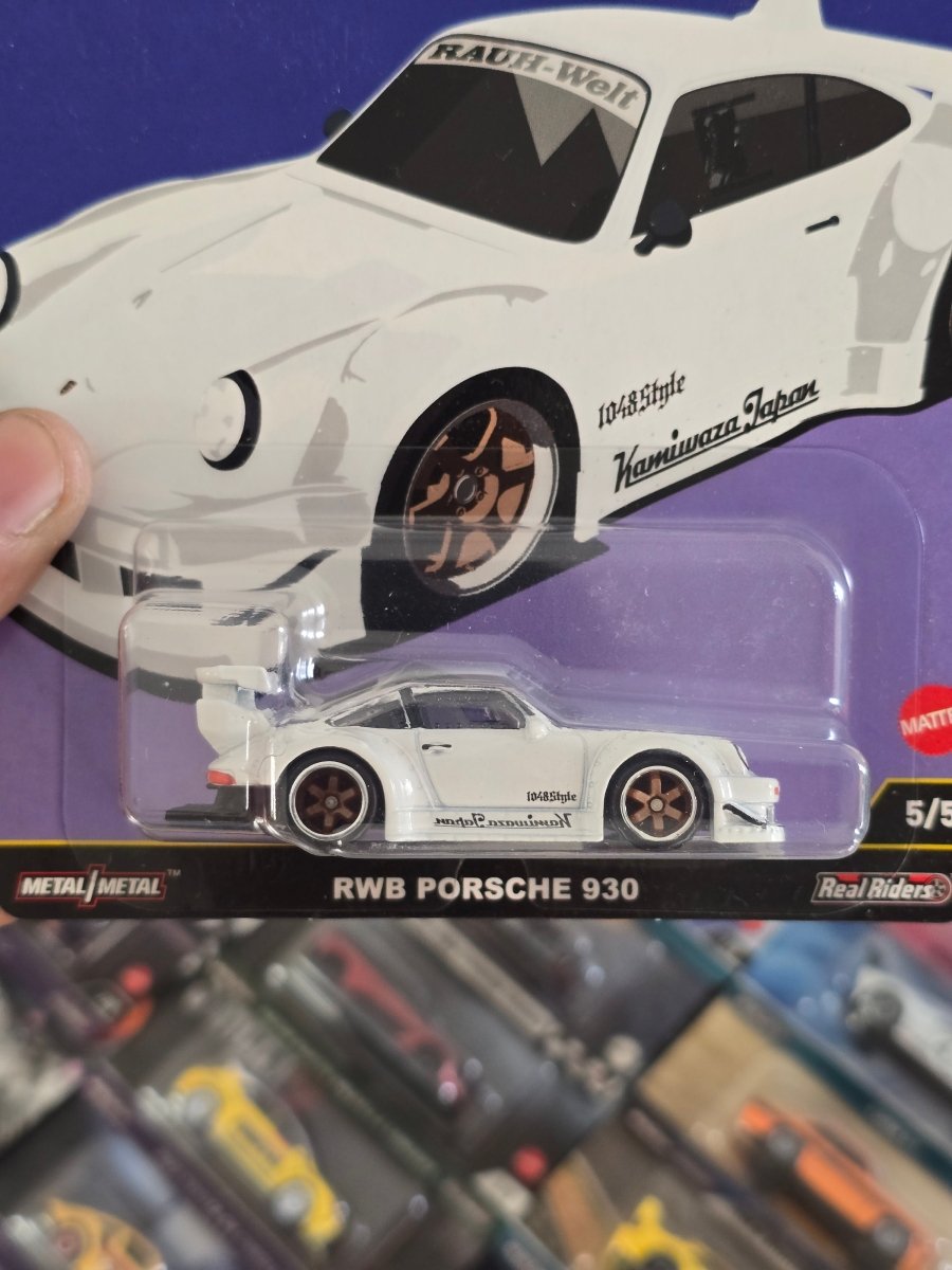 Premium Hot Wheels RWB Porsche 930 Silhouettes - White (Imported) - Kinder Logs