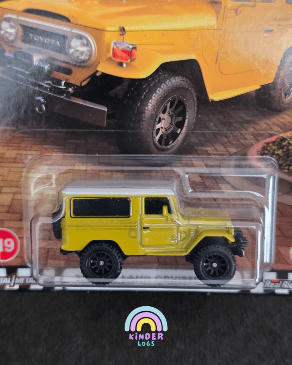 Premium Hot Wheels Toyota Land Cruiser FJ43 - Boulevard 119 - Kinder Logs