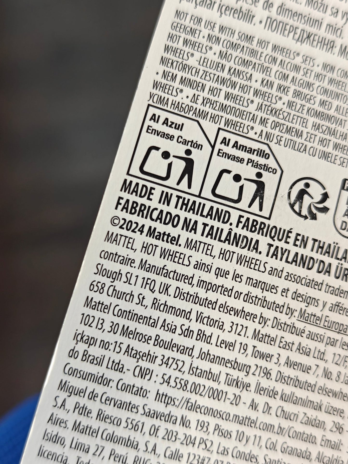 Premium Hot Wheels Volvo 850 Estate - Fast Wagons (Imported) - Kinder Logs