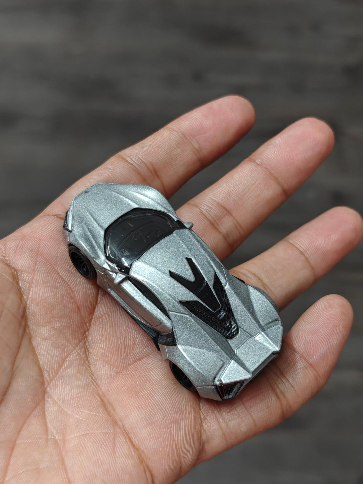 Premium Hot Wheels W Motors Lykan Hypersport - Silver (Uncarded - New) - Kinder Logs