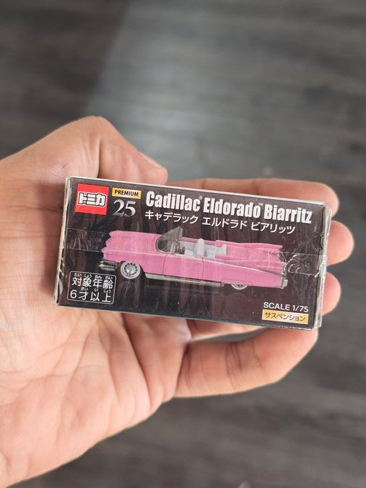 Premium Tomica Cadillac Eldorado Biarritz - Pink (Tomica 25) - Kinder Logs